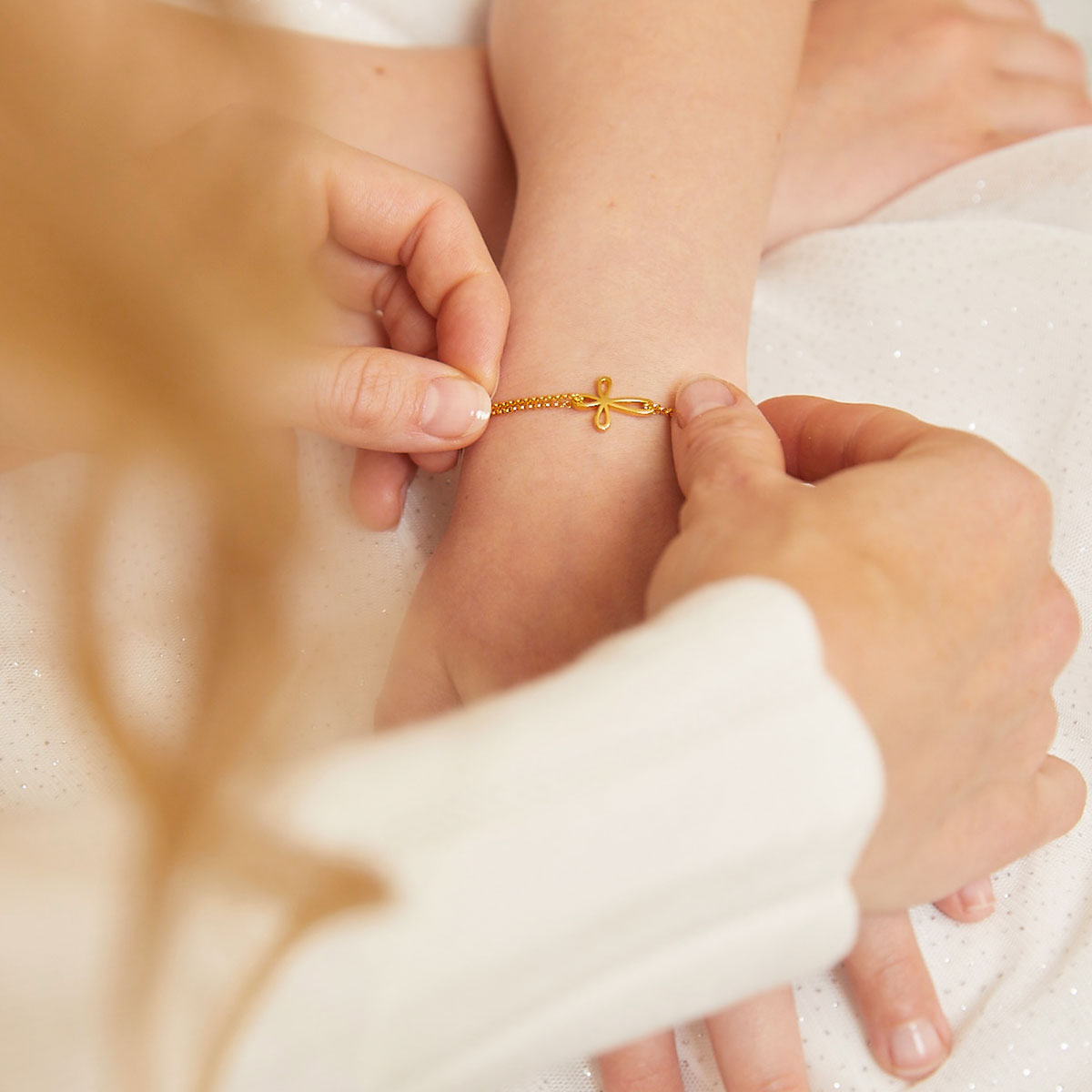 Cherish Signature Cross Bracelet - Gold-Plated